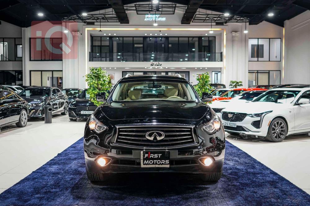انفنتي QX70